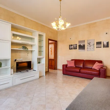 Vatican Comfortable * ローマ