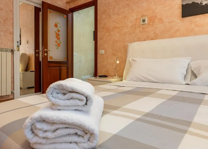 Vatican Comfortable Daire Roma