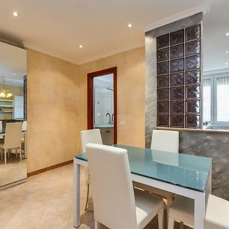 Vatican Comfortable Apartment *